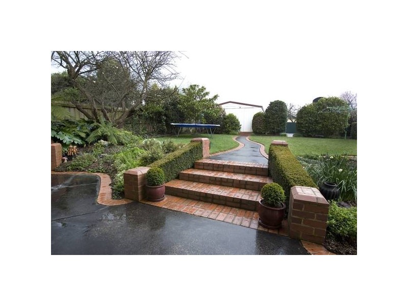 36 Gladstone Street, Warragul VIC 3820