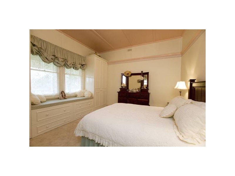 36 Gladstone Street, Warragul VIC 3820