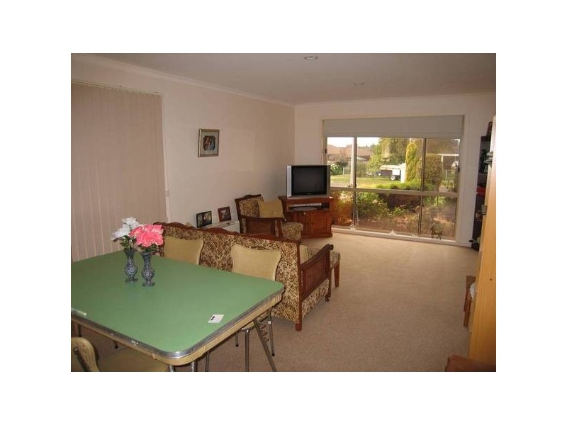 7 Hopetoun Road, Drouin VIC 3818