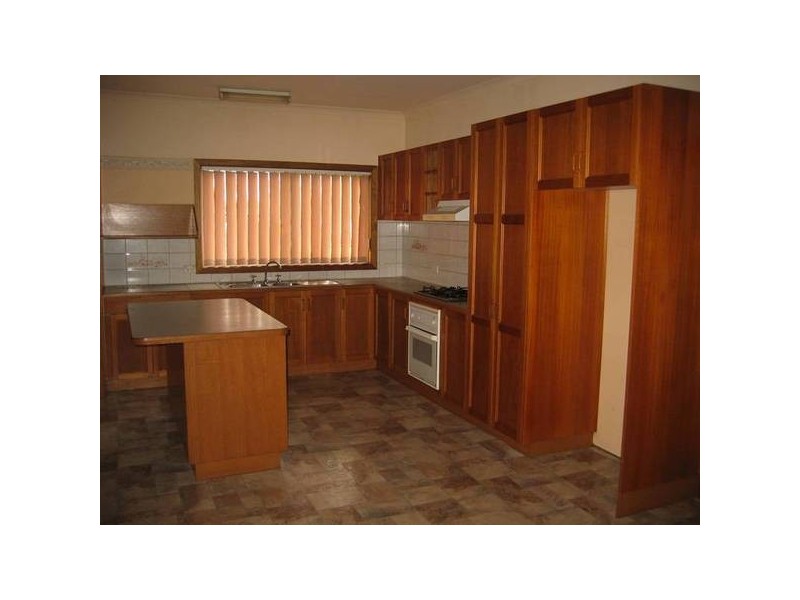 5 Bloomfield Road, Nilma VIC 3821