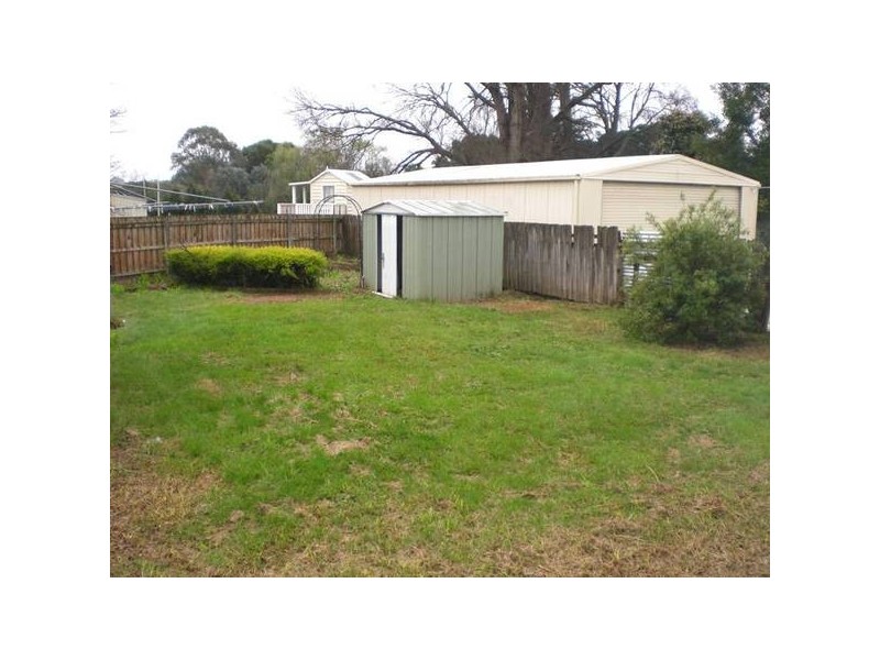 5 Bloomfield Road, Nilma VIC 3821