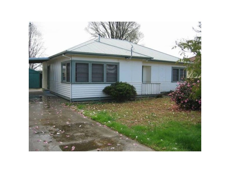 5 Bloomfield Road, Nilma VIC 3821