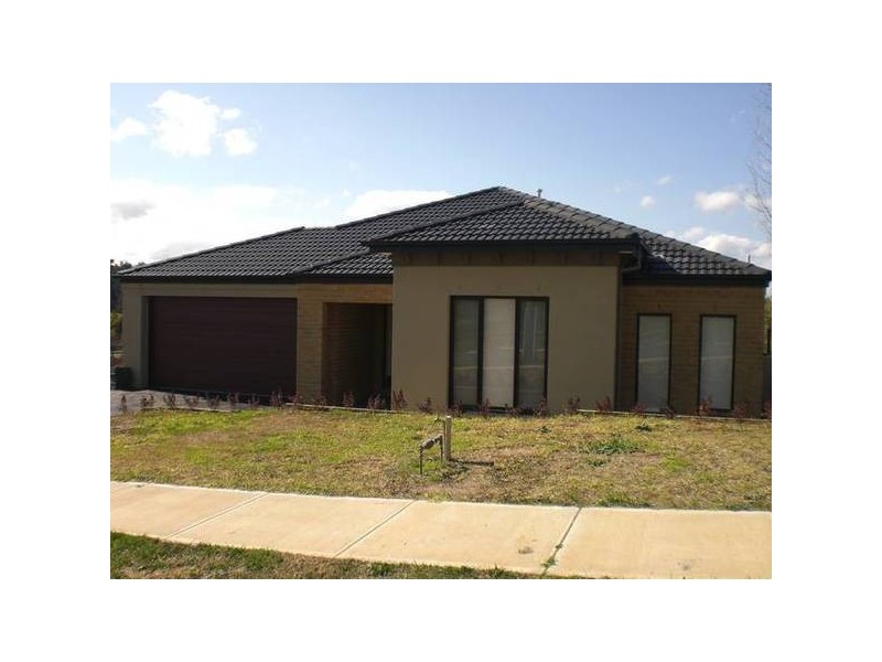 52 Jefferson Road, Garfield VIC 3814