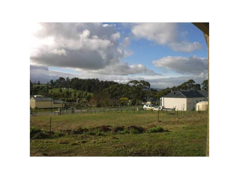 52 Jefferson Road, Garfield VIC 3814