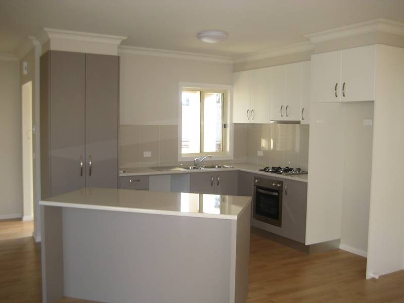 2/8 Stoll Street, Warragul VIC 3820