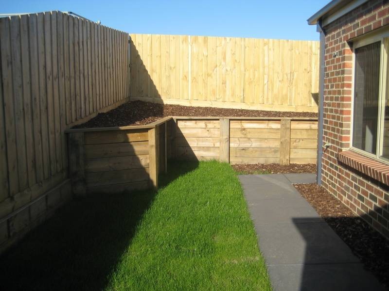 2/8 Stoll Street, Warragul VIC 3820