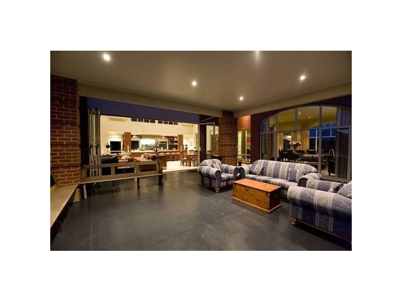 1 Solomons Road, Lillico VIC 3820