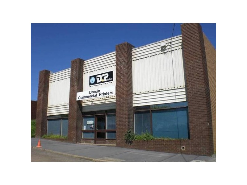 58-70 Young Street, Drouin VIC 3818