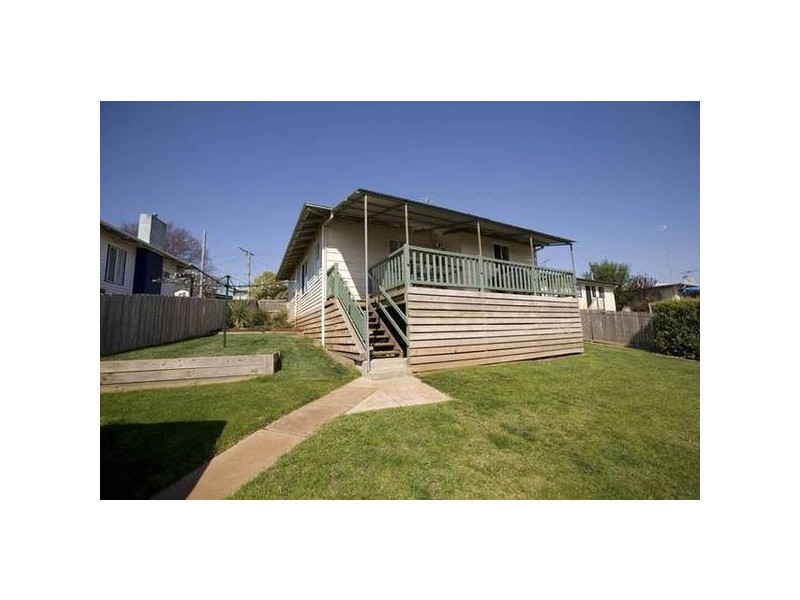 13 Dunn Street, Warragul VIC 3820