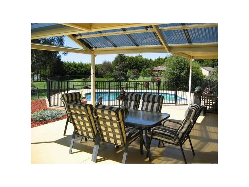 12 Bella Vista Drive, Warragul VIC 3820