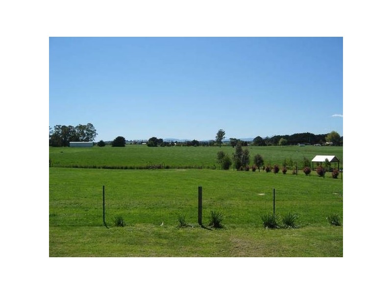 12 Bella Vista Drive, Warragul VIC 3820