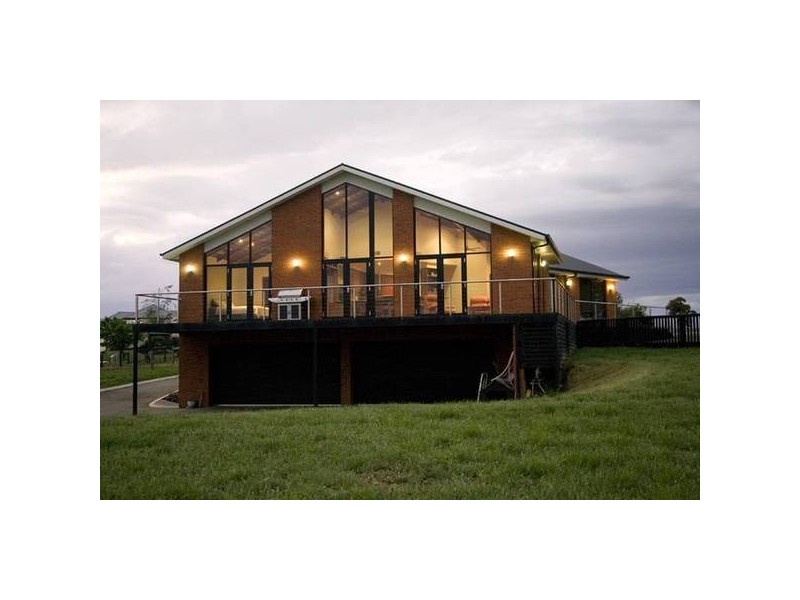 17 Chitalwood Court, Nilma VIC 3821