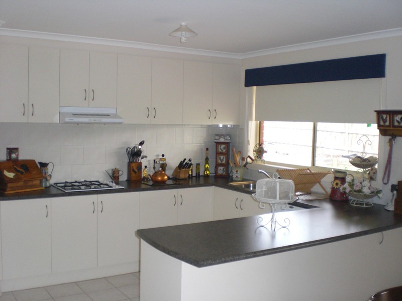 16 Hamilton Drive, Warragul VIC 3820