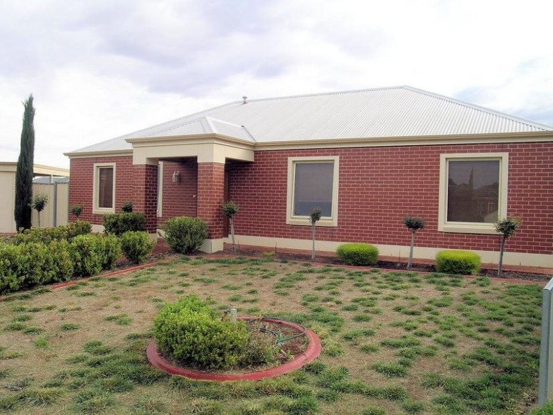4 Sunset Court, Mildura VIC 3500