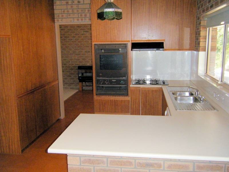 3 Mellis Street, Sunnycliffs VIC 3496