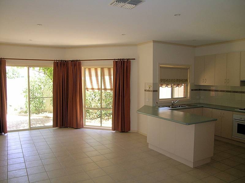 4/307 Tenth Street, Mildura VIC 3500