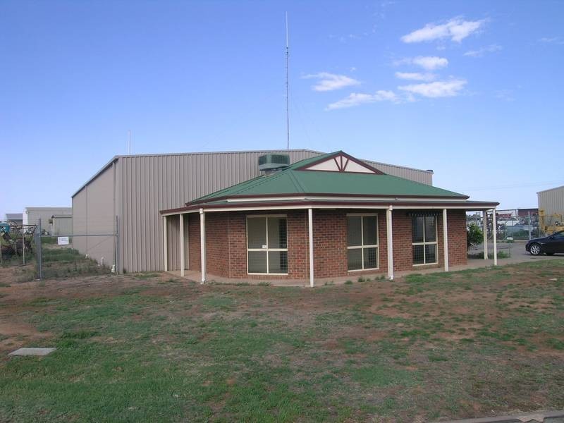 6 Bothroyd Court, Mildura VIC 3500