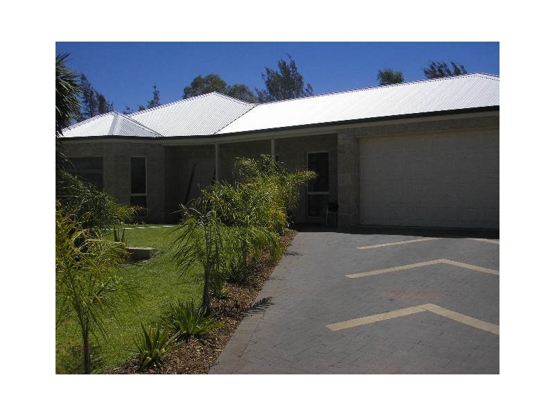 9 Suffolk Drive, Mildura VIC 3500