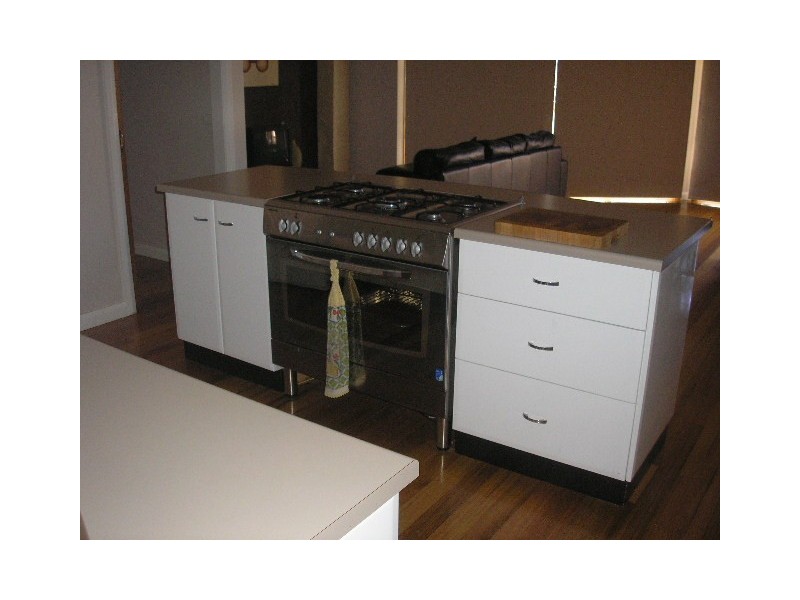 9 Suffolk Drive, Mildura VIC 3500