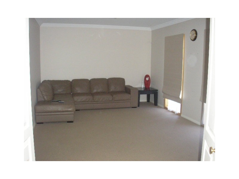 9 Suffolk Drive, Mildura VIC 3500