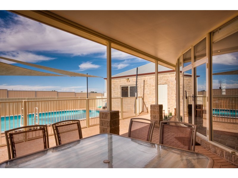16 Gol Gol North Road, Gol Gol NSW 2738