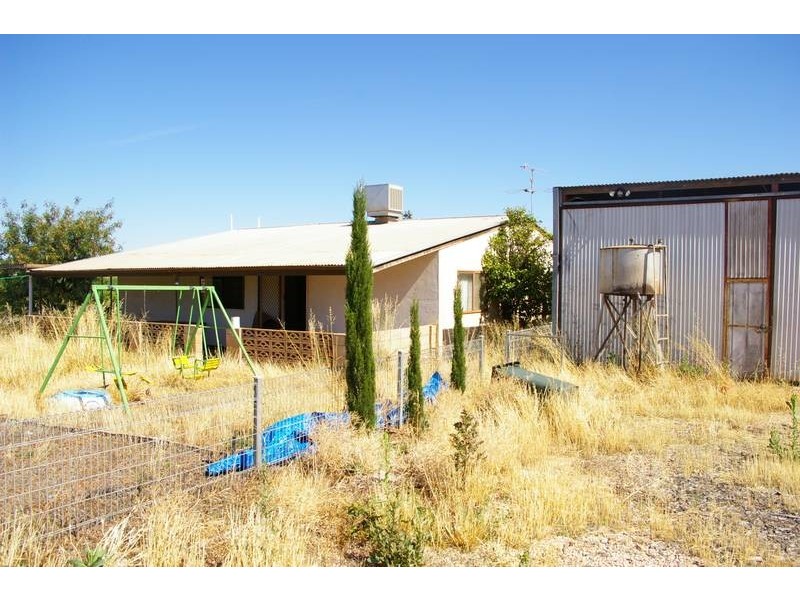 49 Westcliffs Avenue, Red Cliffs VIC 3496