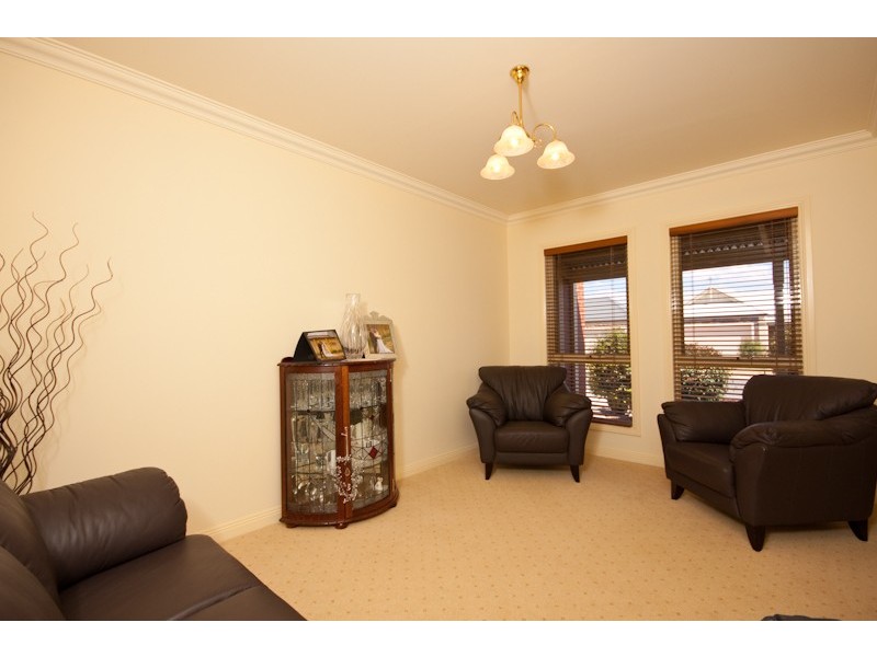 17 Marziano Drive, Mildura VIC 3500