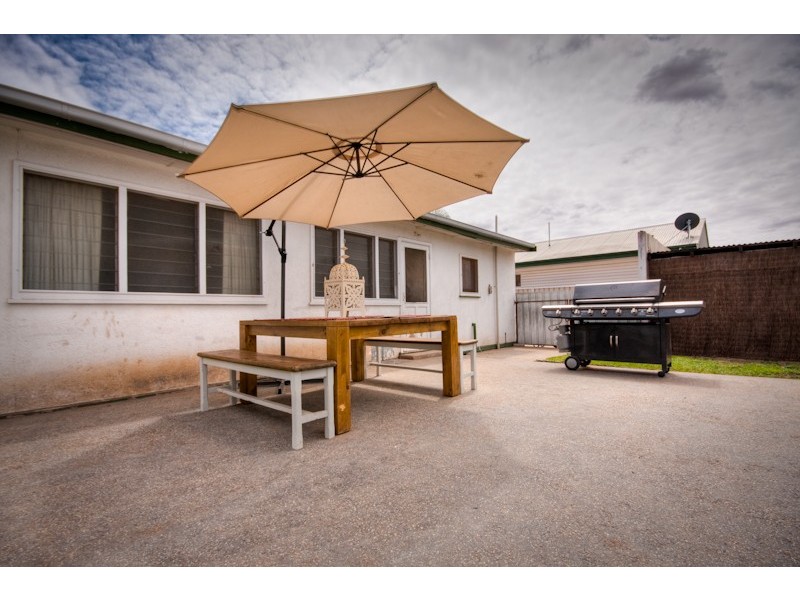 6 Leask Avenue, Mildura VIC 3500