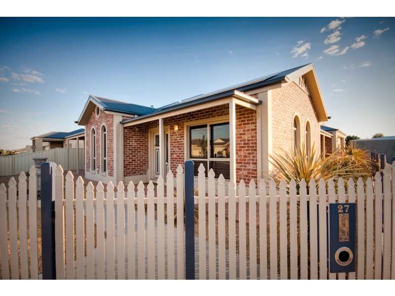 27 Petrucci Way, Mildura VIC 3500