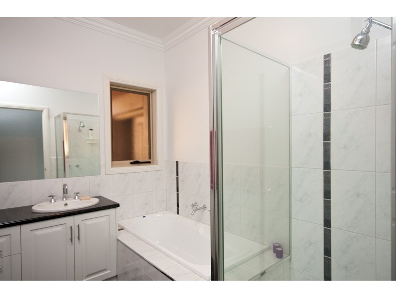 27 Petrucci Way, Mildura VIC 3500