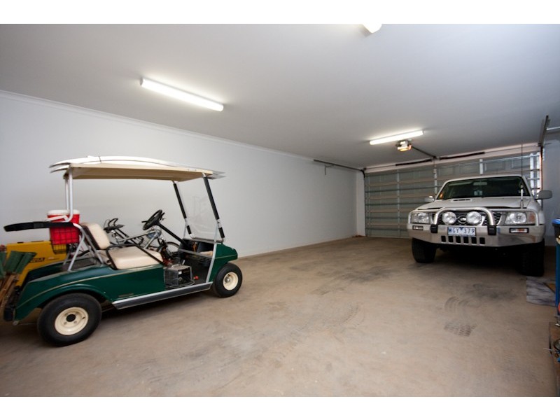 27 Petrucci Way, Mildura VIC 3500