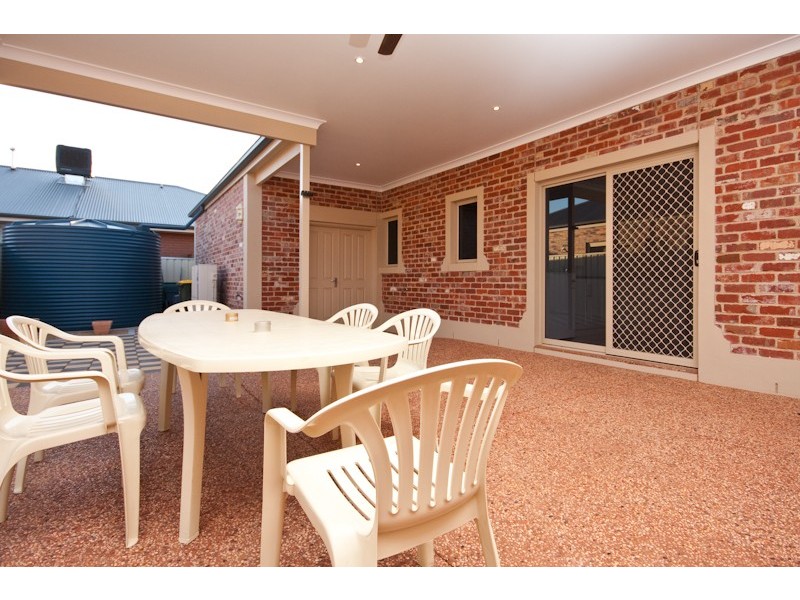 27 Petrucci Way, Mildura VIC 3500