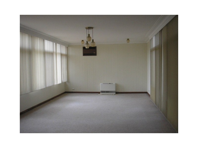 11 Barry Avenue, Mildura VIC 3500