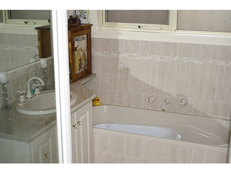 2/7 Francesca Drive, Irymple VIC 3498