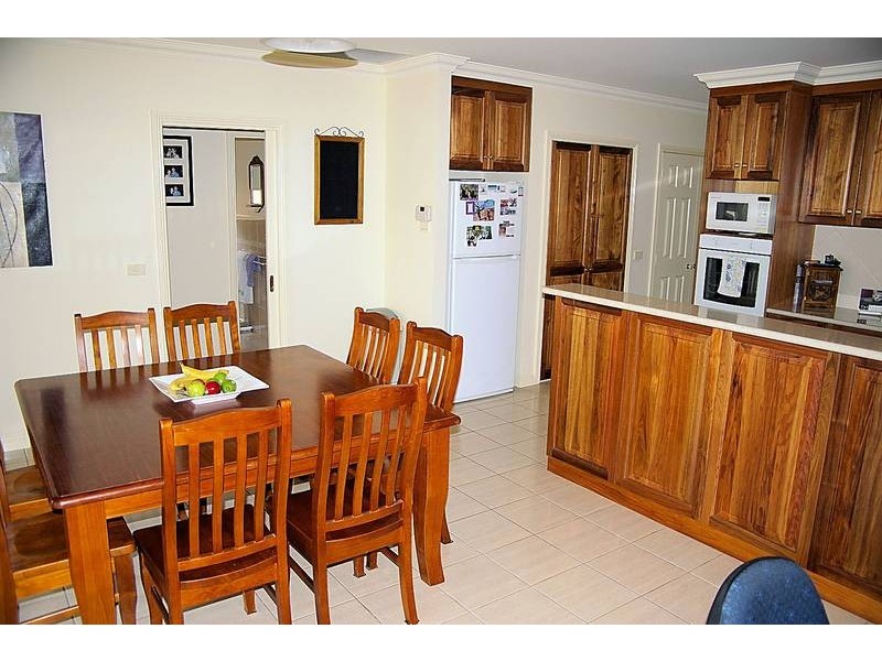 2/7 Francesca Drive, Irymple VIC 3498