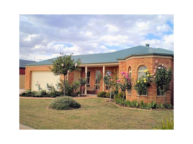 24 James Cook Drive, Mildura VIC 3500