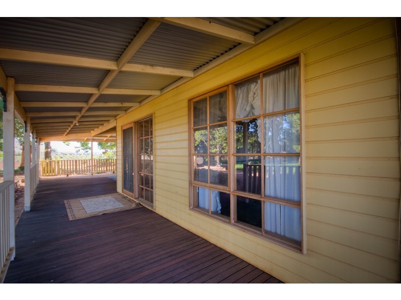 1033 Paschendale Avenue, Merbein South VIC 3505