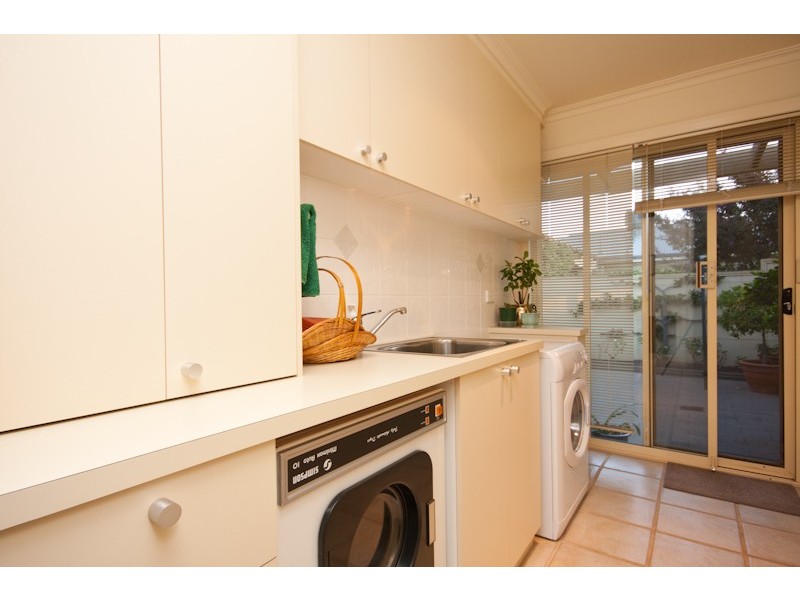 16 Rambling Way, Mildura VIC 3500