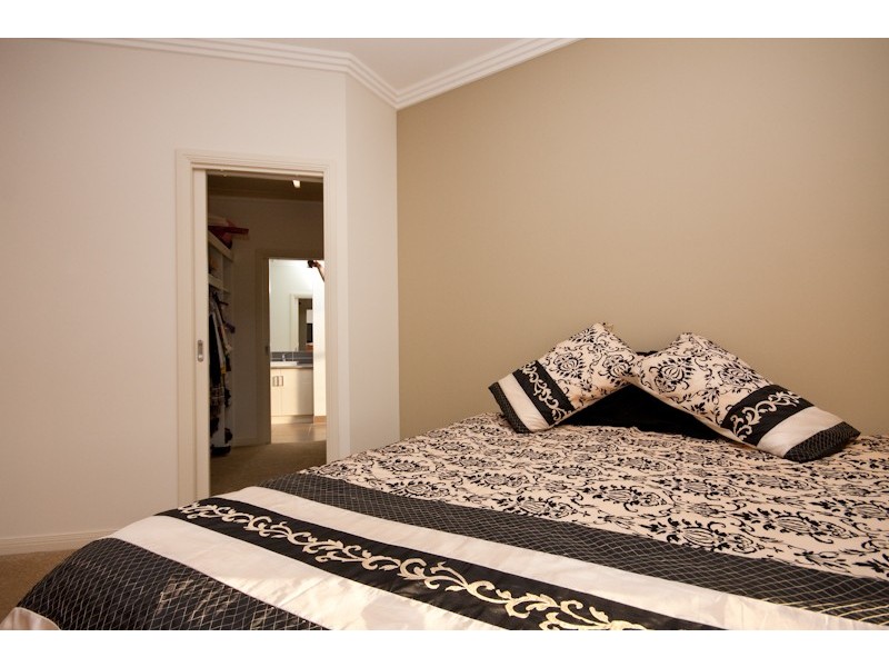 8 Dunlop Court, Mildura VIC 3500