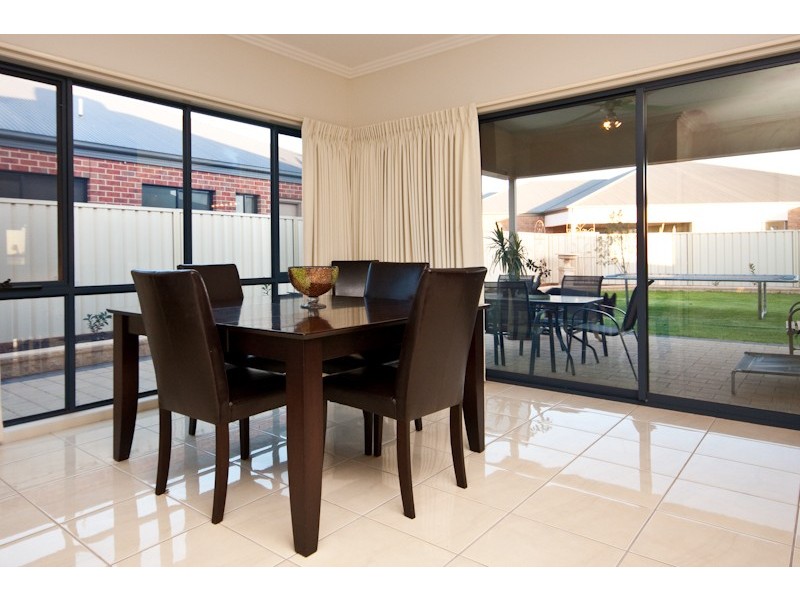 8 Dunlop Court, Mildura VIC 3500