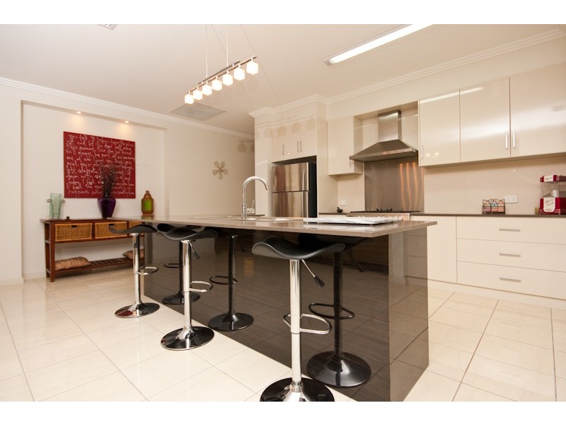 8 Dunlop Court, Mildura VIC 3500