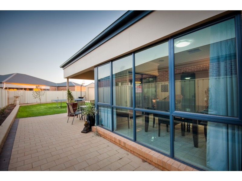 8 Dunlop Court, Mildura VIC 3500