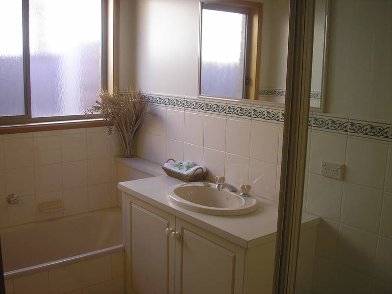 22 Melrose Drive, Mildura VIC 3500