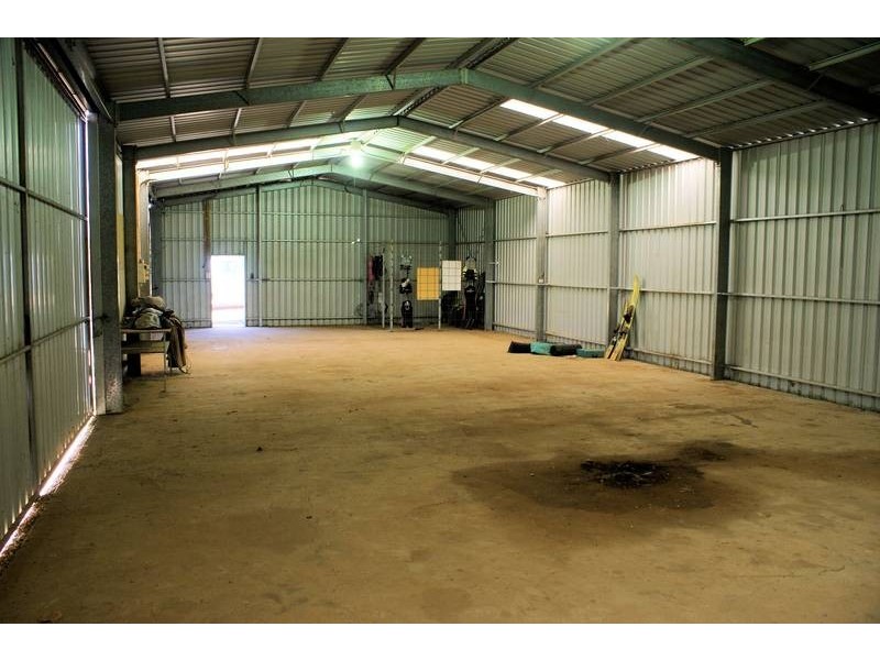 2 Woomera Avenue, Red Cliffs VIC 3496