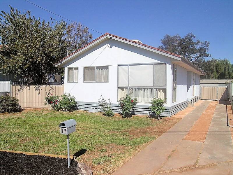 17 Weir Crescent, Mildura VIC 3500