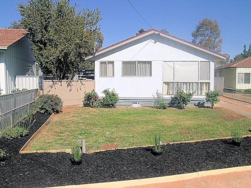 17 Weir Crescent, Mildura VIC 3500