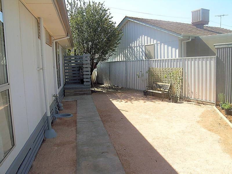 17 Weir Crescent, Mildura VIC 3500