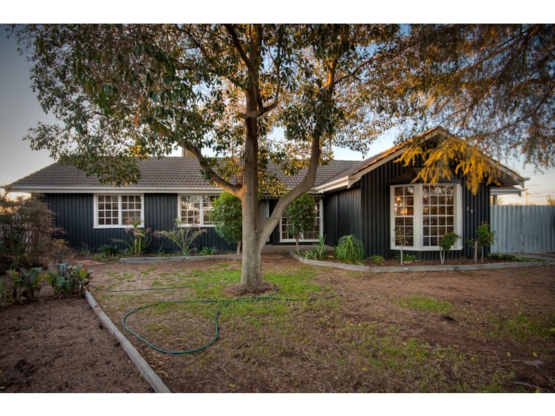 29 Cherry Avenue, Mildura VIC 3500