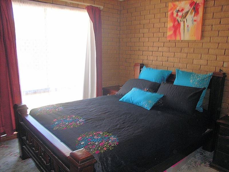 1/174 Olive Grove, Mildura VIC 3500