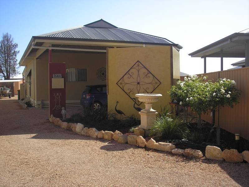 1/5 Melia Street, Red Cliffs VIC 3496